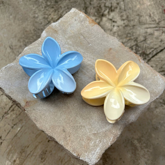 Flower clips